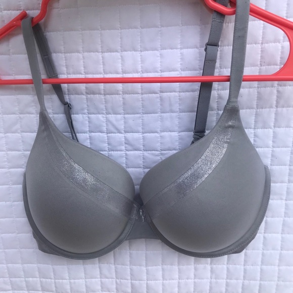 Victoria’s Secret bra bundle - Picture 1 of 11